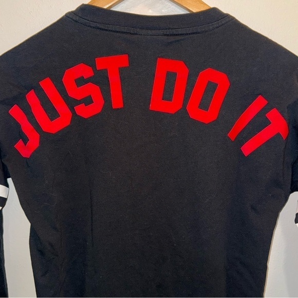 Nike Just Do It Spirit Tee Baseball Shirt Women’s Size Extra Small - Picture 2 of 9